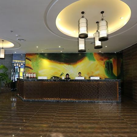 Sotel Inn Hotel San Yuan Li Branch Kuangcsou Kültér fotó